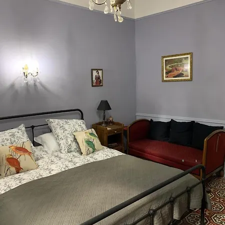 La Maison Du Magistrat Bed & Breakfast 4*