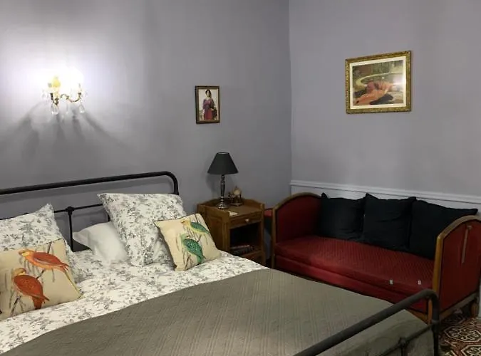La Maison Du Magistrat Bed and breakfast 4*